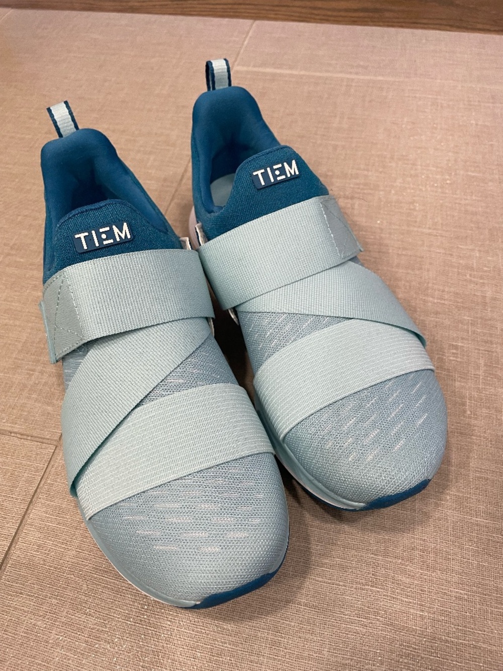 TIEM Athletic Shoes (Training) Size 6.5
